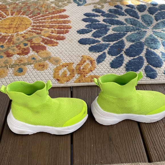 Toddler Ari Sneakers - Cat & Jack Lime 6T - Picture 3 of 6